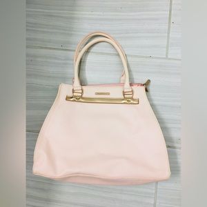 Light pink Juicy Couture shoulder bag.